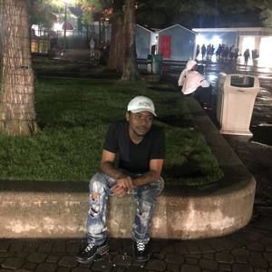 Meet your Posher, Elijah